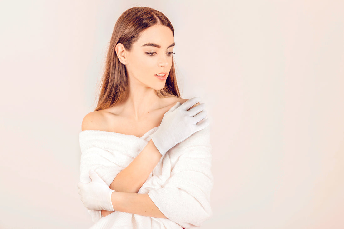 Say Goodbye to Dry, Cracked Hands: How COOLJOB 100% Cotton Moisturizing Gloves Lock in Deep Hydration